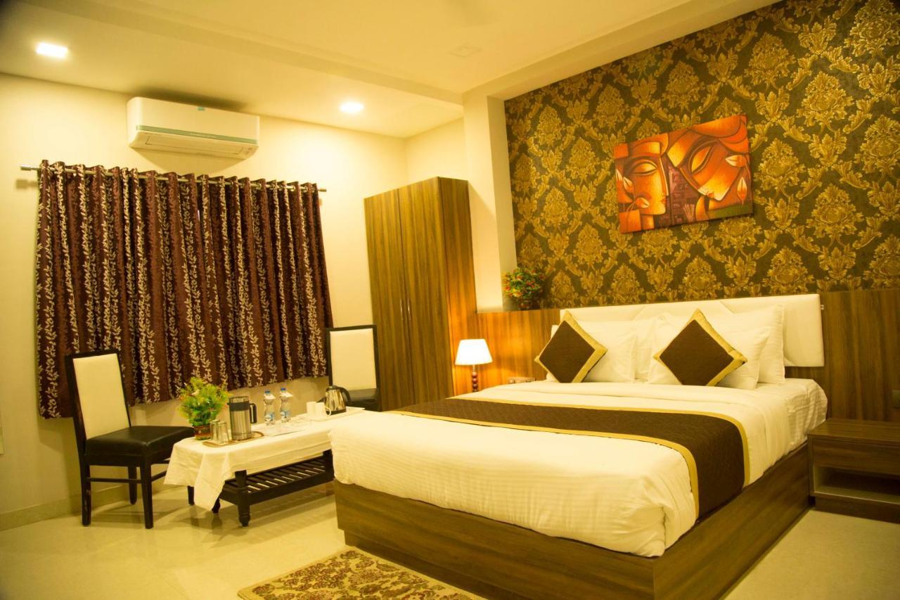 Hotel The Mewar Dabok Zewnętrze zdjęcie
