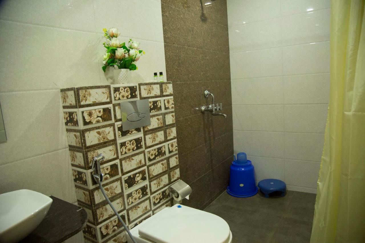 Hotel The Mewar Dabok Zewnętrze zdjęcie
