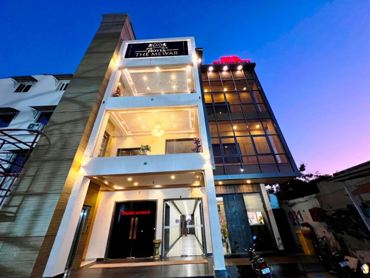 Hotel The Mewar Dabok Zewnętrze zdjęcie